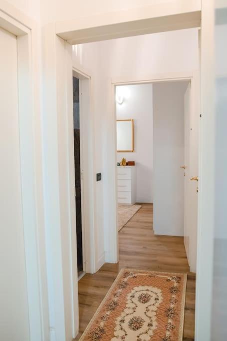 Centro Storico Luxury Smeraldo Suite: Historic Elegance With Hydromassage Apartamento