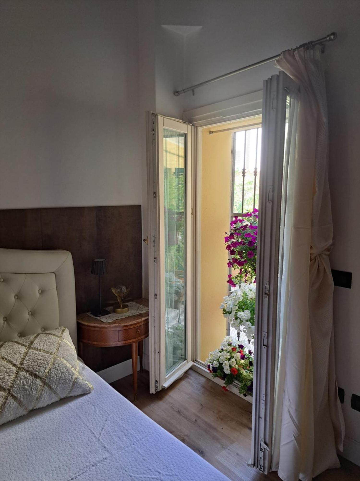 Apartamento Centro Storico Luxury Smeraldo Suite: Historic Elegance With Hydromassage *